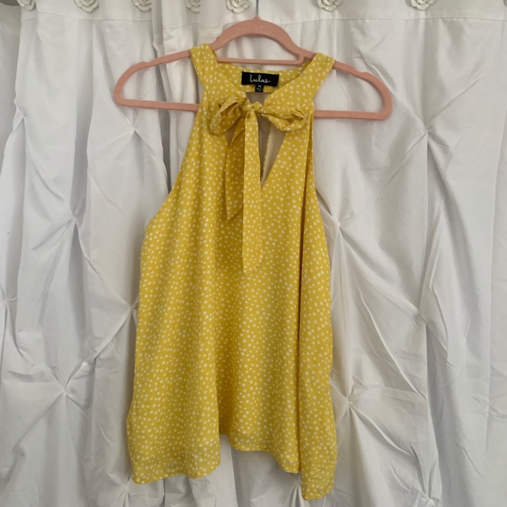 Flowy bow tank top!
